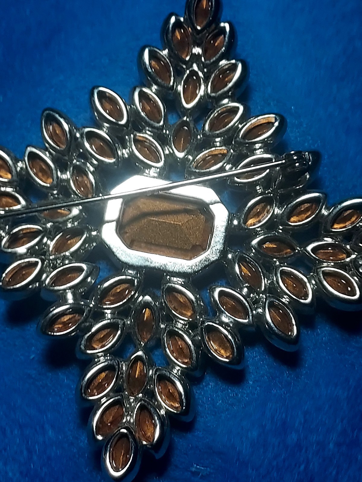 Vintage Kjl Kenneth J Lane Crystal Crusiform Broo… - image 4