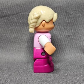 Lego DUPLO Girl Toddler Figure Pink Flower Shirt Pants Blonde Hair