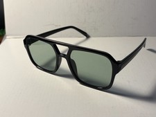 Unisex Big Square Designer Sunglasses Men Women. Plastic. Tinted lens.