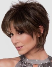 Short Layered Brown Mix Synthetic Hair Wigs Women Soft Natural Daily Use