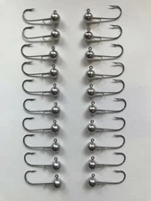 NEW 1/8 OZ ROUND JIG HEADS WITH WIRE KEEPER , SIZE 1  HOOKS , 20 PC