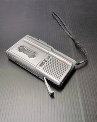 Sony Microcassette Recorder Clear Voice Plus VOR System M-670V Works Need Repair