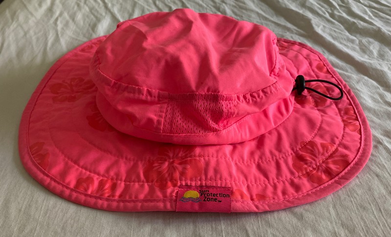 Sun Protection Zone Childs UPF 50+ Safari Girls Sun Hat Pink Flowers Chin Strap 