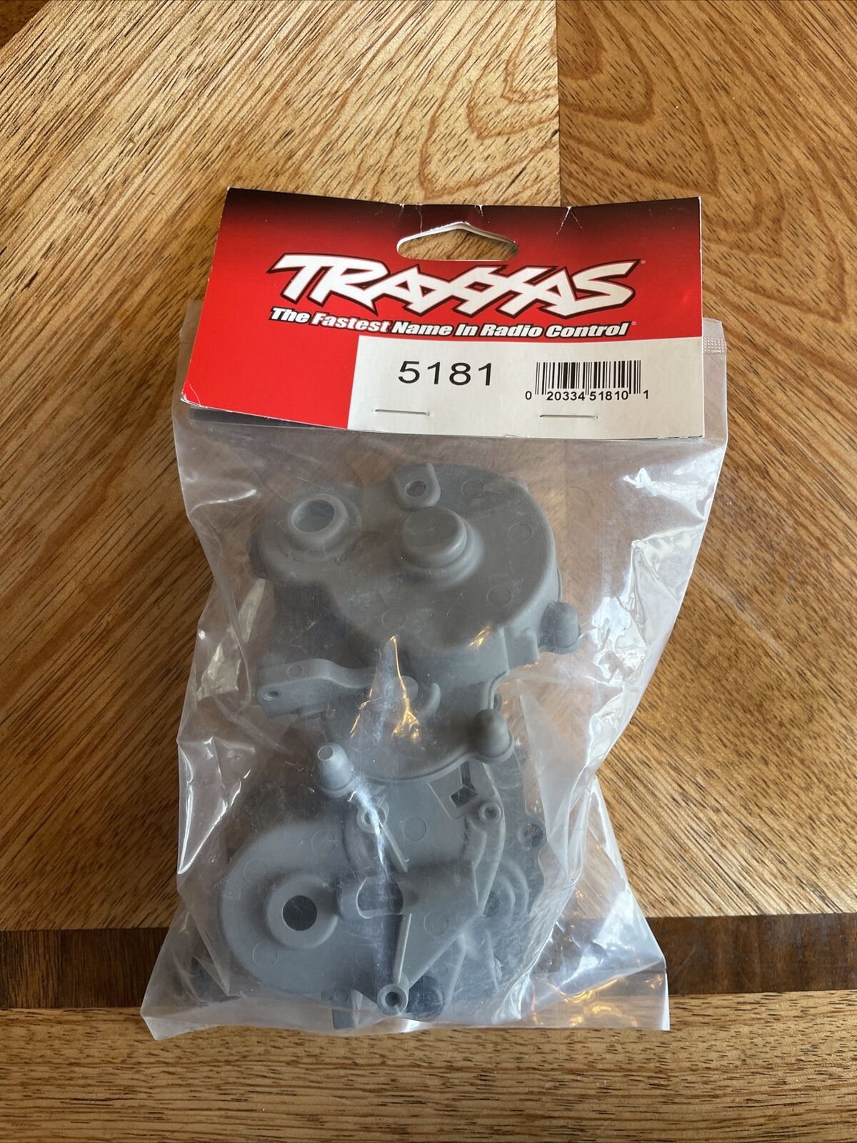 Traxxas 5181 Gearbox halves (front & rear) T-Maxx NEW IN PACKAGE TRA5181