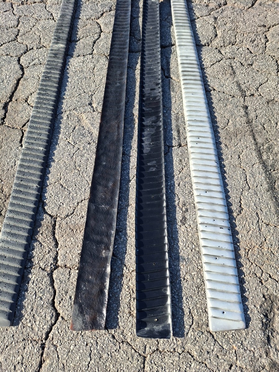 1970 71 72 73 74 cuda barracuda AAR rocker panel moldings | eBay
