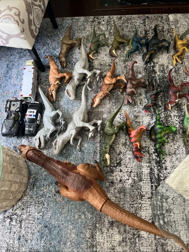 Lote de juguetes Parque Jurásico Foto 2 de 4