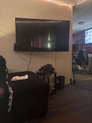 65 in LG smart tv