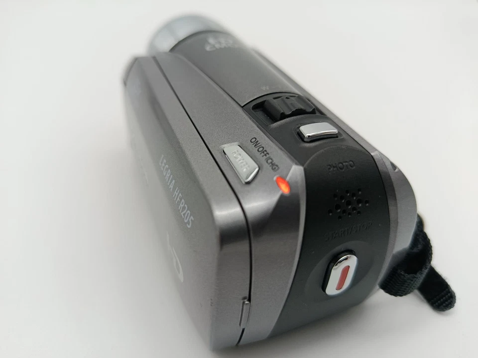 Canon Legria HF R205 Camcorder Full HD, kompakt, 20 facher Zoom - Bild 4 von 4