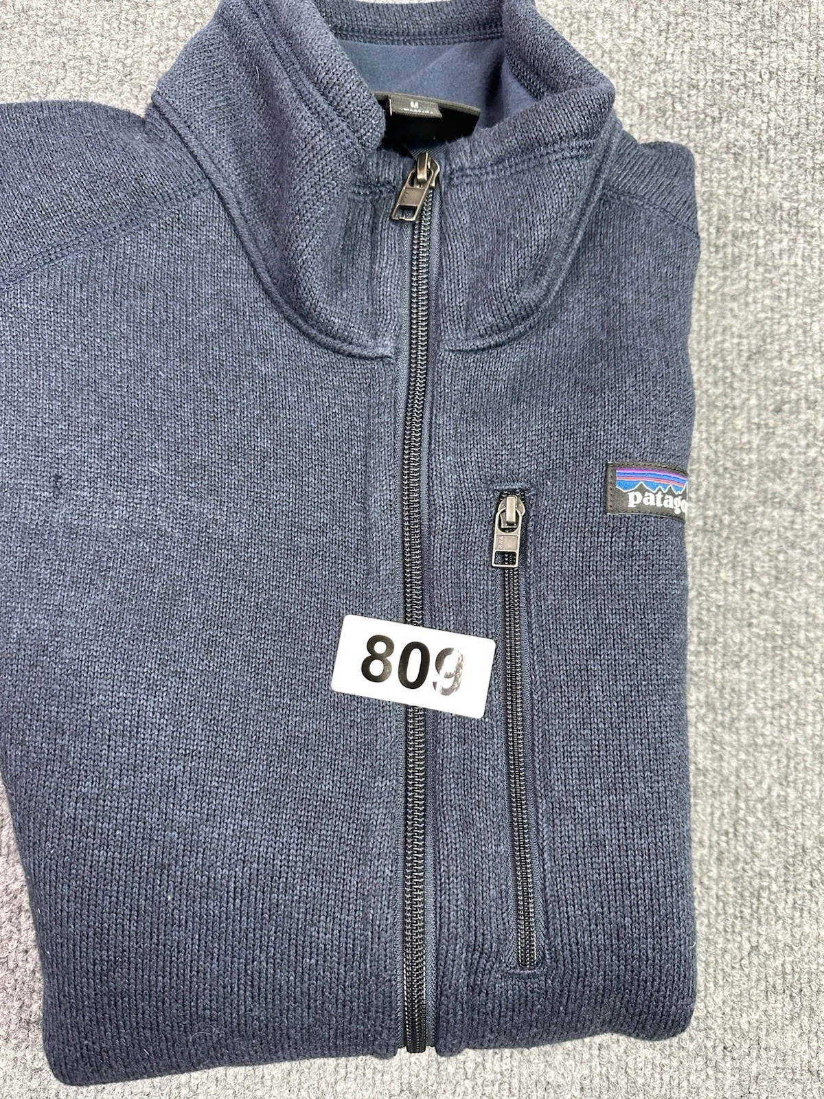 Patagonia Better Sweater Men’s Full Zip Vest Blue M small rip on chest area - product detail image 10