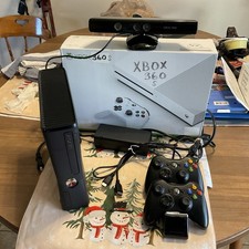 XBOX 360 S CONSOLE-2 Controllers w CHARGER DOCK, KINECT CAMERA,  HDMI CABLE