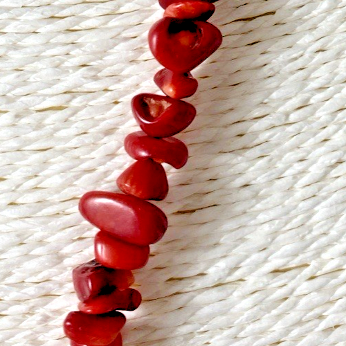 Bimba Y Lola Necklace Red Gemstone Polished Chip Y Drop Pendant Gold Tone 76cm - Bild 7 von 15