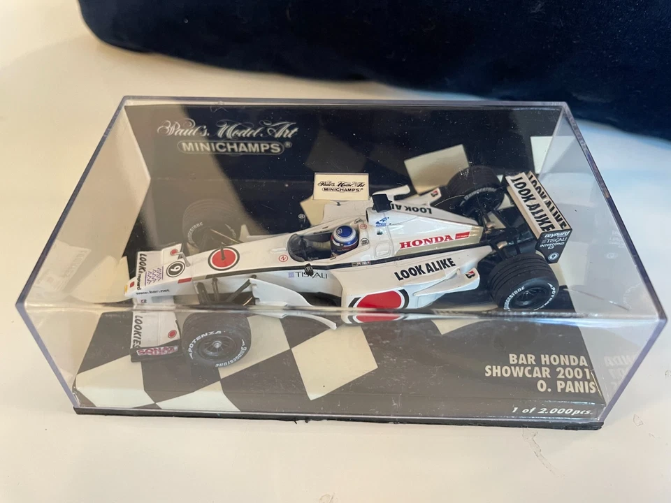 minichamps1/43 - BAR Honda showcar 2001 O. Panis / édition limitée - Photo 3/3