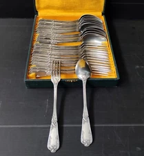 24-Piece Cutlery Set 12 Spoon 12 Fork Silver Plate Art Nouveau
