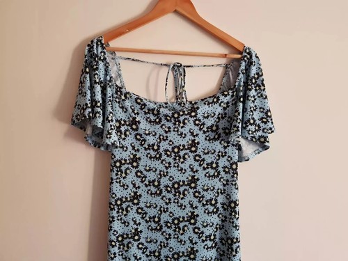 Asos Design maternity Size 10 short sleeve floral midi dress - Blue - Picture 2 of 5