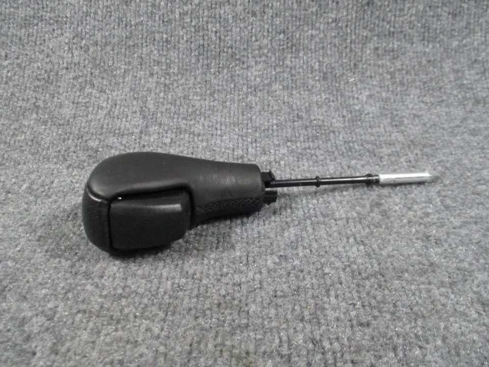 Botão de câmbio de couro VOLVO S60 V70 S80 XC70 XC90 Geartronic carvão 8698157 fabricante de equipamento original - Imagem 4 de 4