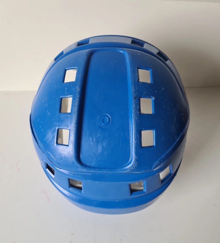 Capacete de hóquei no gelo azul JOFA 51246. Vintage anos 80 - Imagem 4 de 4