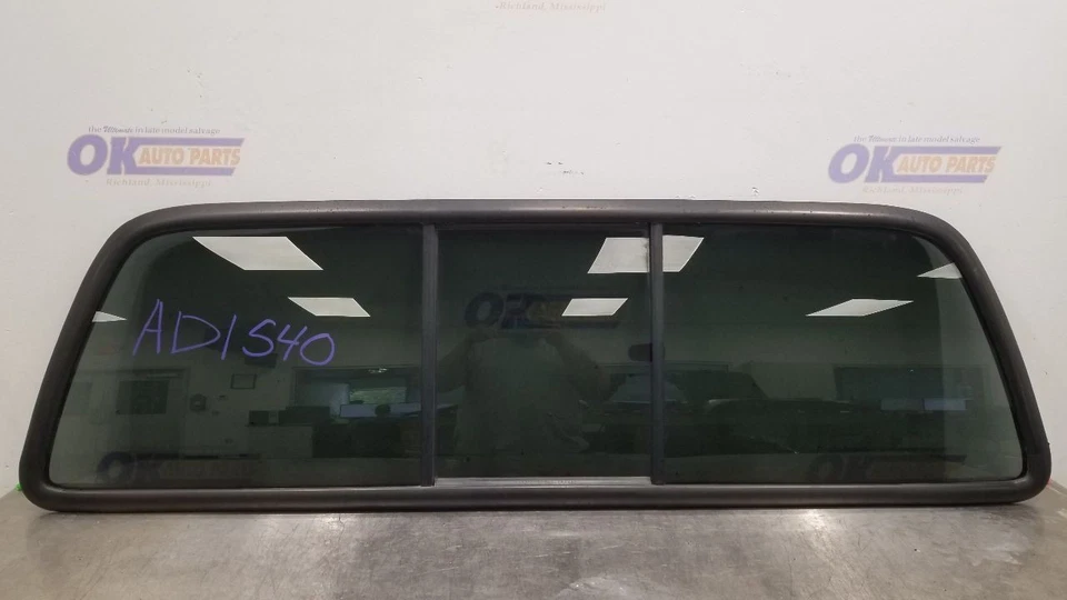 01 FORD F250 SUPER DUTY REAR BACK GLASS MANUAL SLIDING - Image 3 of 4