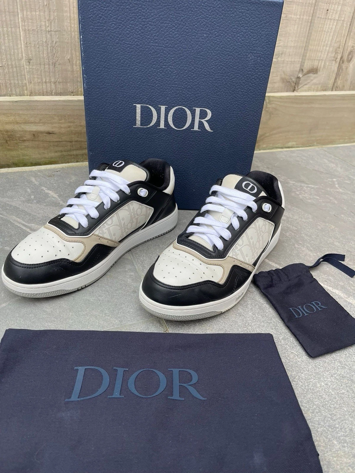Christian Dior B27