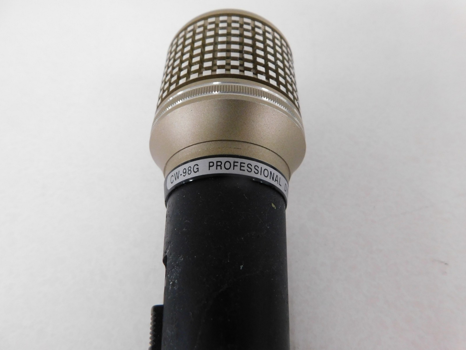 CompuWiz CW-98G Professional Dynamic Mic Microphone TESTED XLR