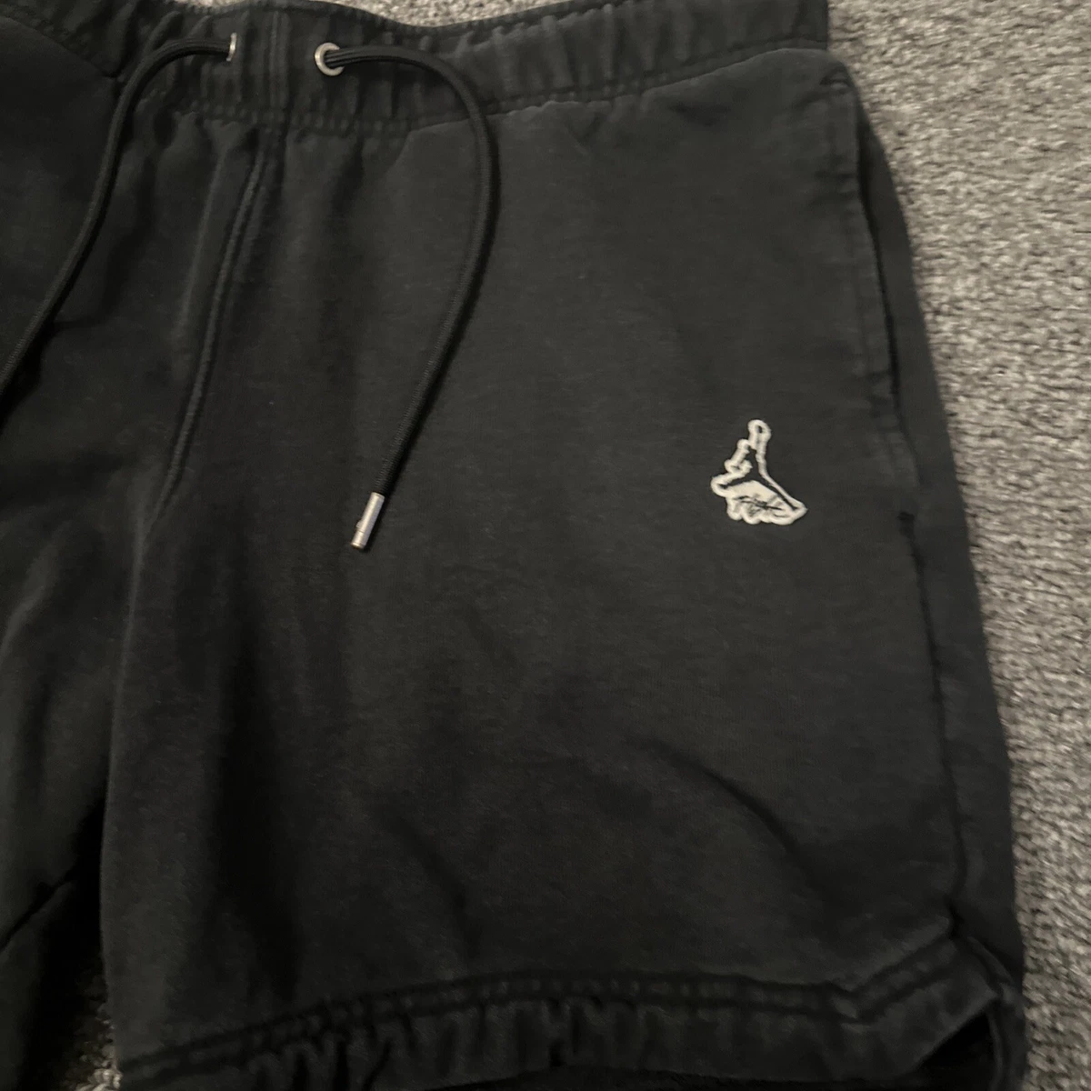 Air Jordan Men s Medium M Sweat Shorts Black Cotton Zipper Back Pocket NICE