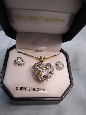 PUFFY Heart Necklace & Earrings/Gift Box/18k/Sterling Silver/Cubic Zirconia-box