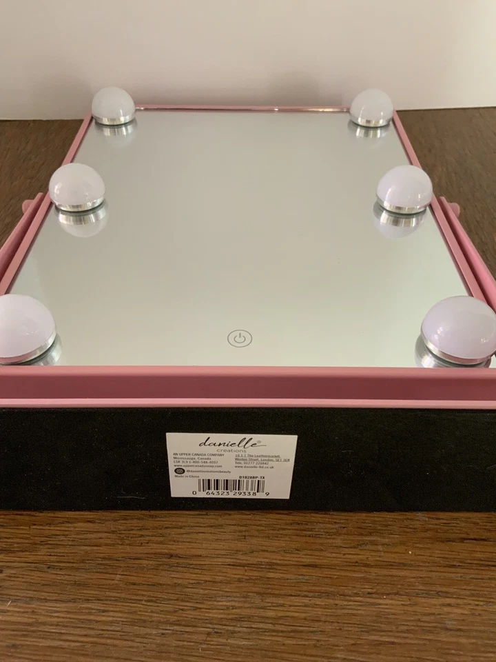 Espejo tocador Danielle Creations para mujer Bluetooth LED manos libres rosa Foto 3 de 4