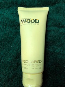 she wood golden light wood