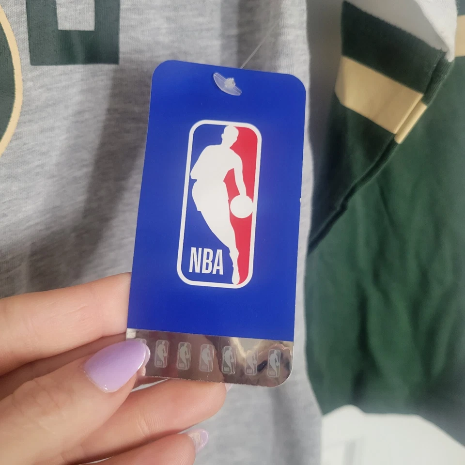 Milwaukee Bucks NBA Ultra Game Womens Sz S  3/4 Sleeve Jersey Tee Green & Gray - Image 2 of 4