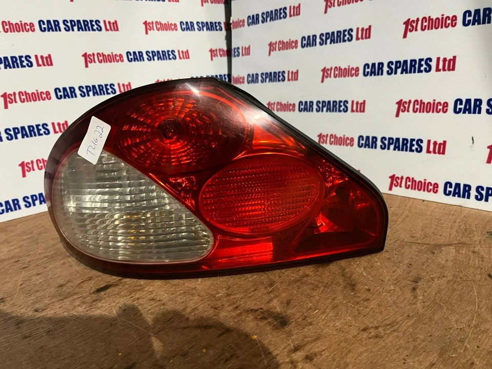  Jaguar X Type 2007 saloon passenger  tail light tail lamp - image 2 of 3