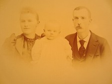Victorian Antique Cabinet Card Photo of a Family Mother Father Child Infant Kid