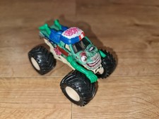 MonsterJam Zombie, 1:64 Scale - Bone Yard Series 20 