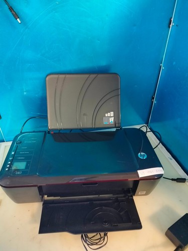 HP Deskjet 3000 J310a Drucker als Ersatzteilspender (V3 1165)