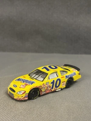 LOOSE Jeff Green 2001 Nesquik 1/64 Hot Wheels Diecast - Image 1 of 4