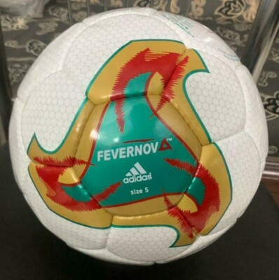 2002年W杯公式試合球　 adidas FEVERNOVA 5号球 Adidas Fevernova 2002 | FIFA World Cup Match Ball | Size 5