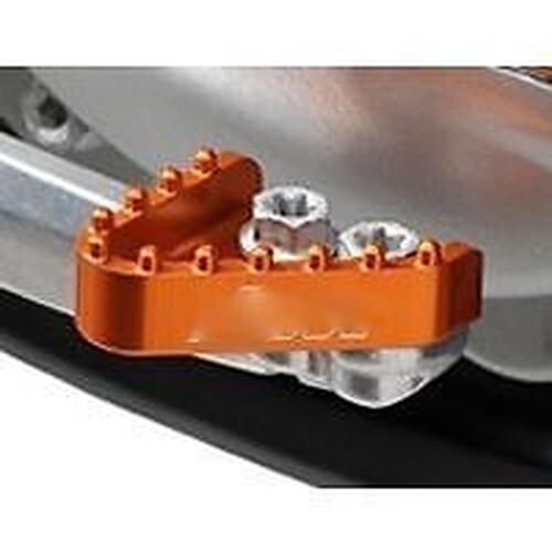 KTM 690 SMR DUKE ENDURO / R SUPERMOTOR 2008-2015 REAR BRAKE STEP PLATE B13K - Picture 2 of 7