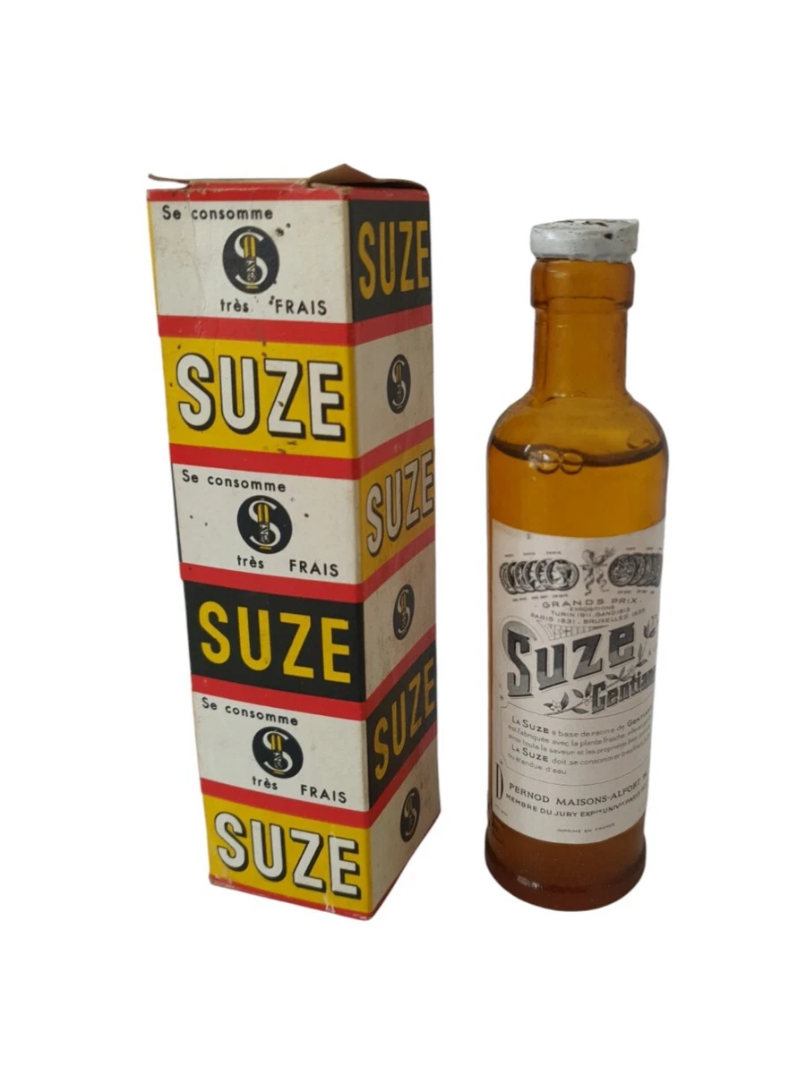 LOT 17 PIONS JETONS bois publicitaire SUZE APERITIF + 2 DE bois + 3 dés