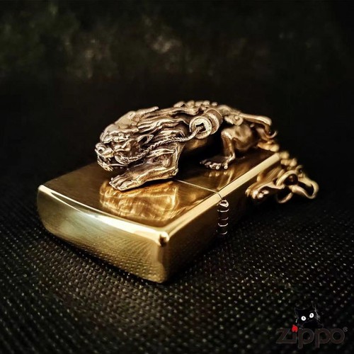 Zippo 3D Beast Tiger Pixiu Metal Gold Single Sided Processing Heavy Oil Lighter - Picture 7 of 8