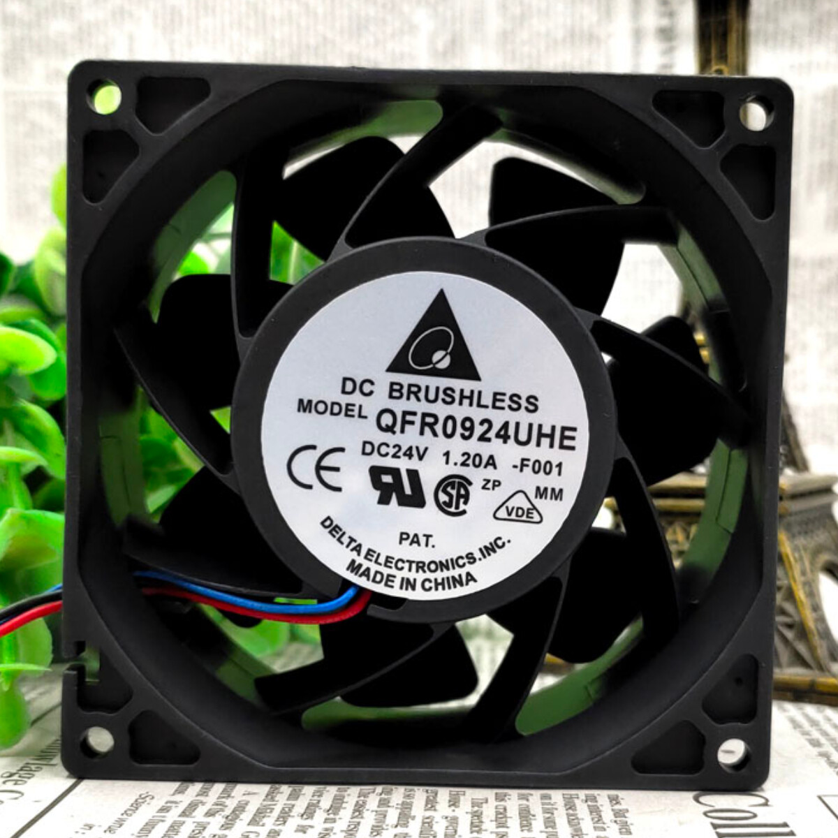 DELTA 9038 9cm 24V 1.2A QFR0924UHE Inverter Chassis Industrial Cooling Fan