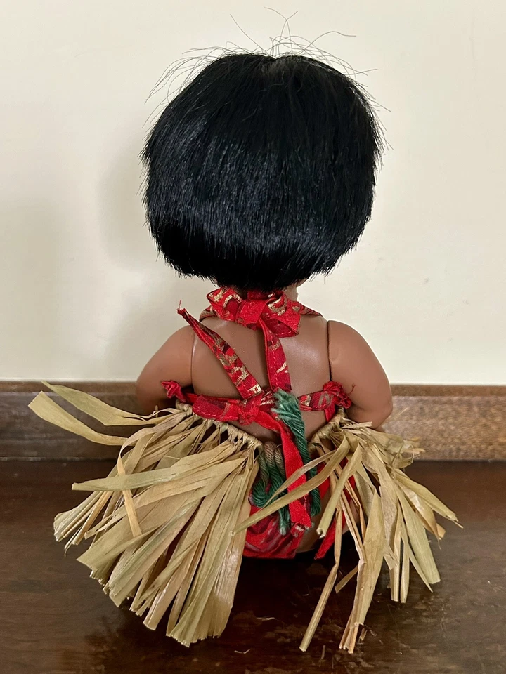 "Muñeca hawaiana pixie hula niña falda hierba 10"" vintage años 50" Foto 3 de 4
