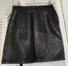 Soft Vintage Vakko Black Leather Short Skirt; Size 6; Lined