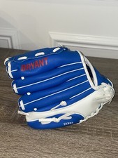 RAWLINGS MLBPA 9-INCH BRYANT 17 PLAYER BASSEBALL GLOVE.  7 