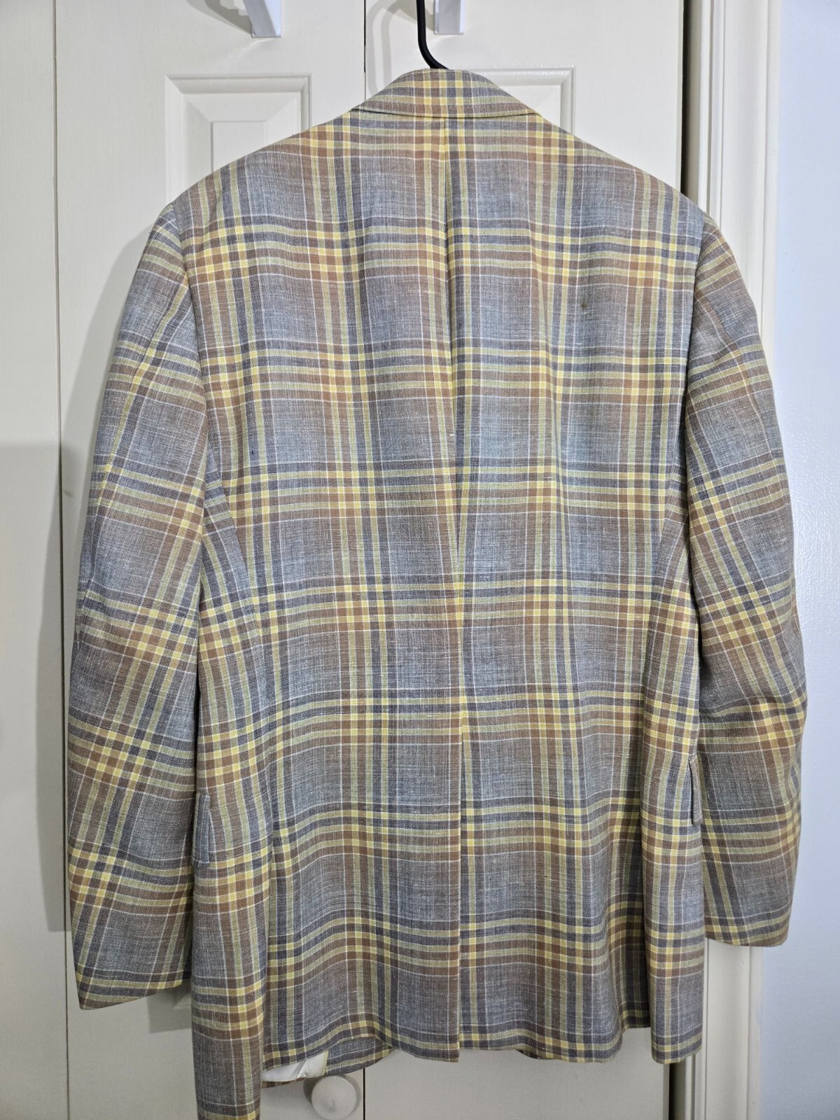 Picture 2 of 8