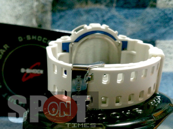 時計 G-SHOCK GA-100B-7AJF Casio G-Shock GA-100B-7A Matte White Resin Analog Digital