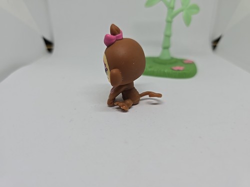 #714 Monkey LPS Hasbro Littlest Pet Shop Authentic Red Bow Fanciest Eyes - Bild 4 von 11