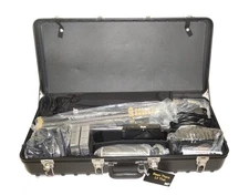 NEW Lowel Omni Light Kit with Hard Shell Case includes Tripods, 4 Lights & Lamps