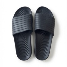 Men's Black Slide Sandals Solid Pattern Slip-On Men's Sandal Slide Style