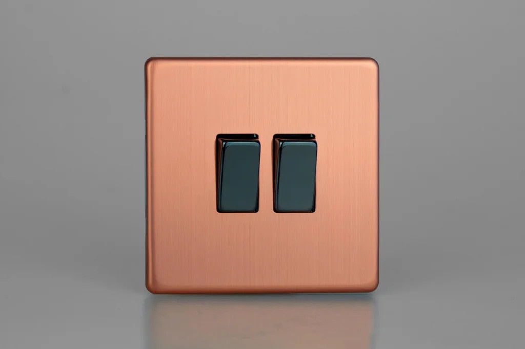 Switch Copper Intermediate & 2-Way 10A 2-Gang Urban Screwless Brushed + Iridium