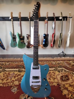 Tagima Rocker UQ (Unique Series) Metallic Lake Placid Blue w/ Roasted Maple Neck