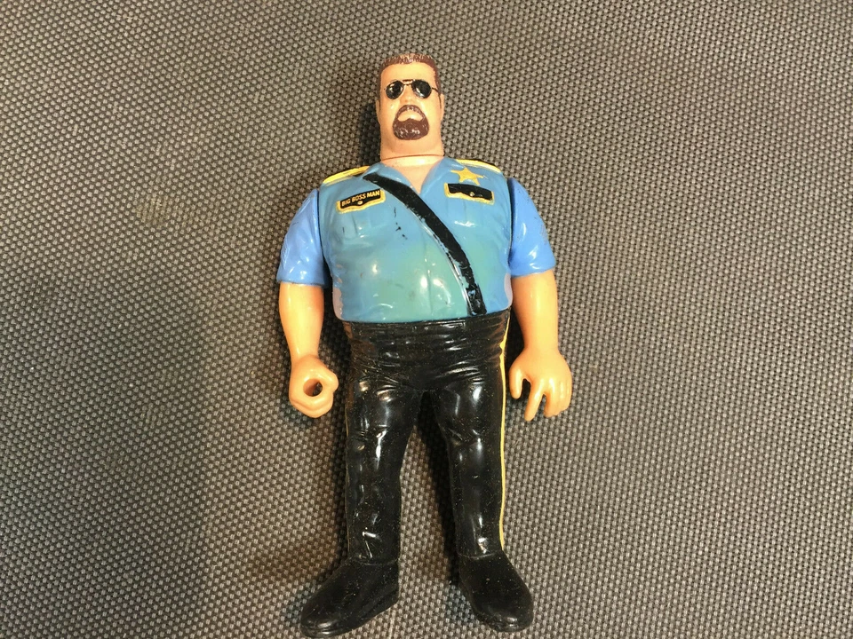 Lot 3 anciennes figurines catcheur Titan Sport Hasbro vintage Big Boss Man - Photo 3/4