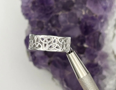 Celtic Sterling Silver Faith Trinity Knot 7mm Band Ring | eBay